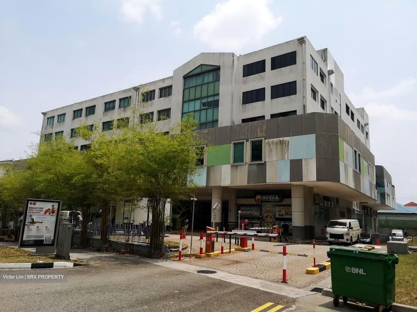 Highland Centre (D19), Office #539355941